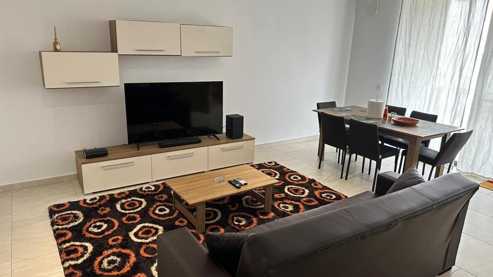 Your Elegant Home Away From Home Shared Apartment Only With Host Żebbuġ Εξωτερικό φωτογραφία